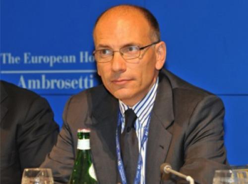 AMBROSETTI CLUBPHYGITAL MEETING 
PHYGITAL MEETING
The future of the country and the role of the Democratic Party