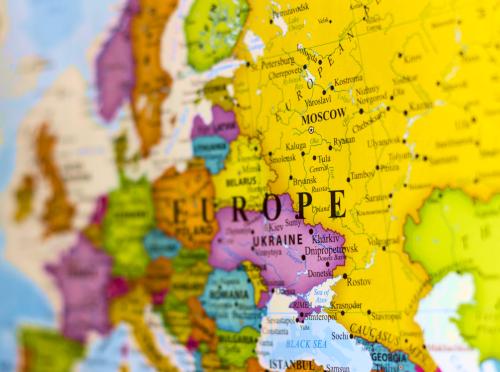 Geopolitics of the Interregnum: strategic reconfigurations and new political balances in Europe
