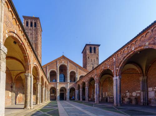 AMBROSETTI MANAGEMENT (*)IN PERSON 
Sant'Ambrogio Segreta: leadership lessons from Sant'Ambrogio, bishop and guide of Milan
(An experiential encounter)