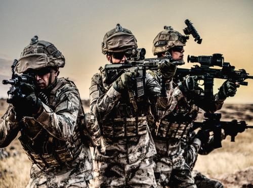 LEADER DEL FUTUROIN PRESENZA 
Giornata con le Forze Speciali dell'Esercito: leadership, motivazione e teamwork dall’esercito all’azienda