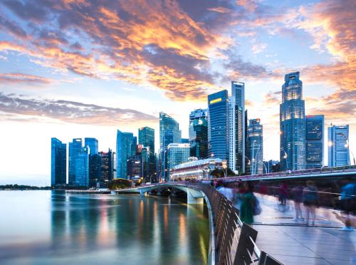 AGGIORNAMENTO PERMANENTEVIA WEB 
DOING BUSINESS IN SINGAPORE: opportunities, strengths and weaknesses of Singapore's ecosystem
 